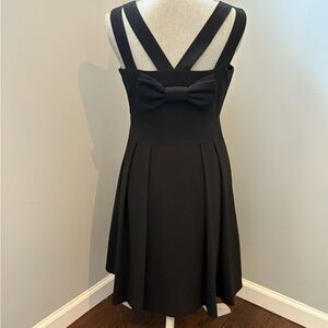 Nanette elegant Black Sleeveless Fit and Flare Midi Dress